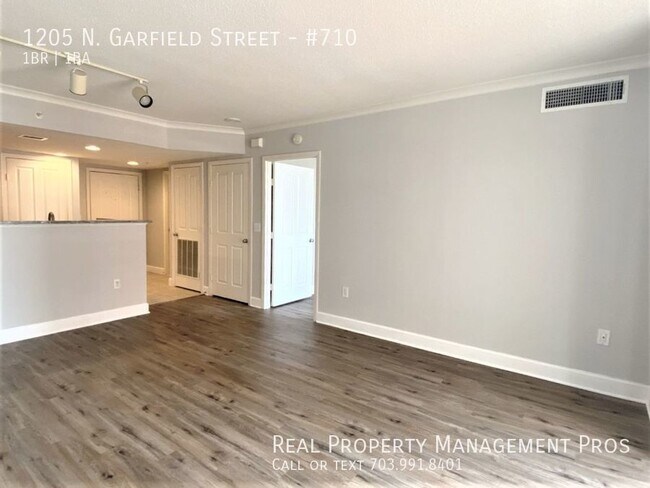 Building Photo - Beautiful Condo at Popular Station Square,...