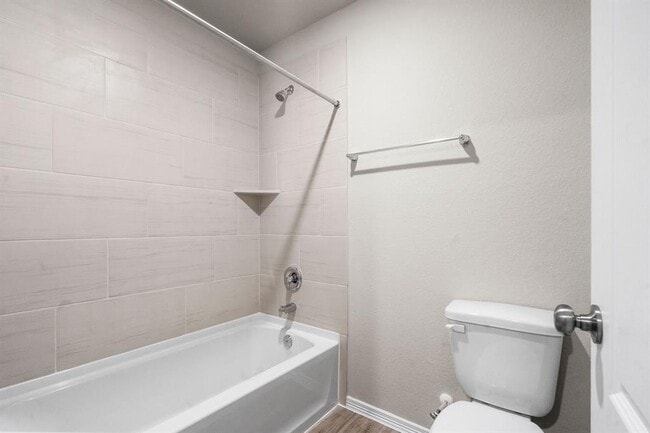 Building Photo - 25823 Boxwood Hedge Lane