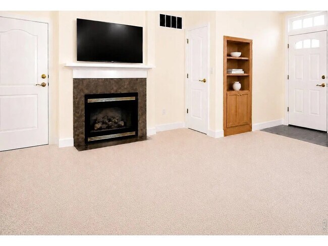 Building Photo - 4101 Crittenton Ln