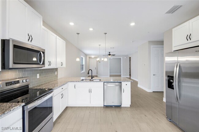 Building Photo - 16717 Seasons Coast Dr