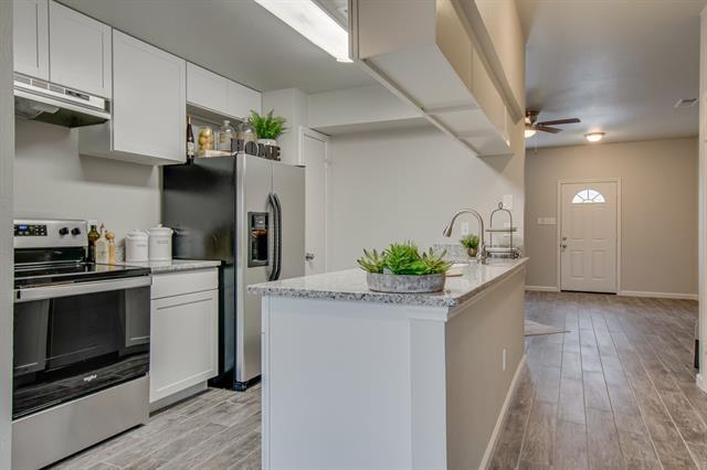 Building Photo - 224 Samuel Blvd