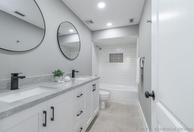 Building Photo - 1579 Springside Dr