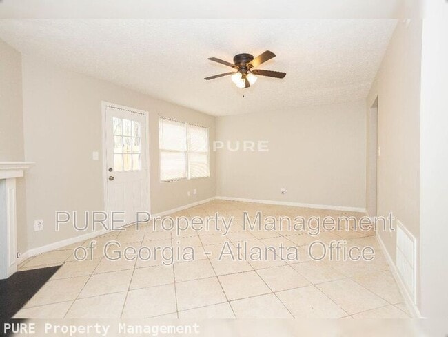 Building Photo - 7208 Crestside Dr