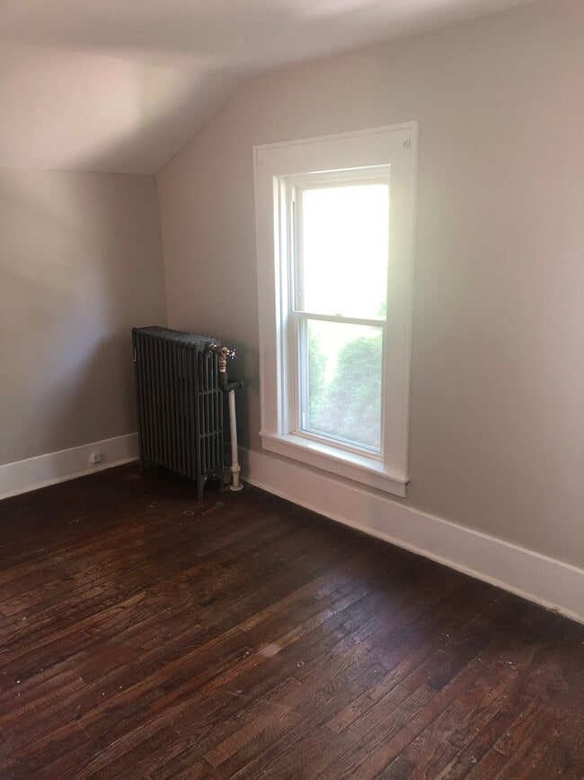 Building Photo - Lovely 4 Bedroom Liverpool Home