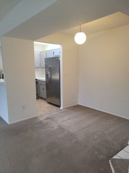 Building Photo - 24143 Del Monte Dr