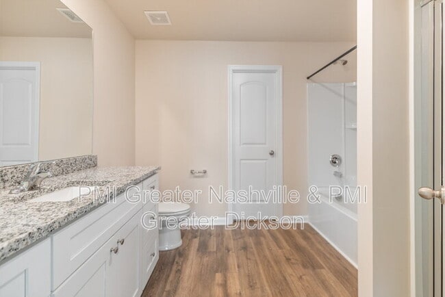 Building Photo - 305 Masters Way