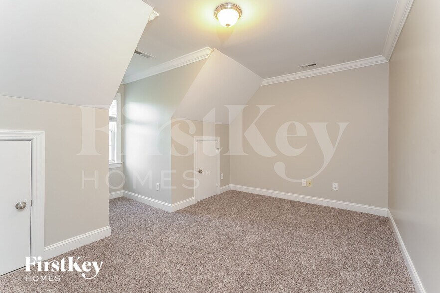 Building Photo - 118 Hagen Rd