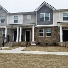 Building Photo - 969 Cades Walk