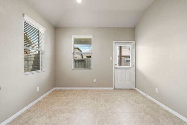 Building Photo - 2131 Beacon Park Ct