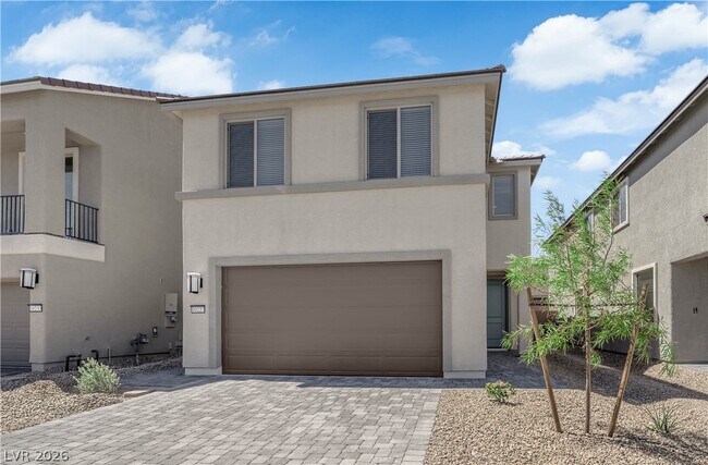 Building Photo - 10227 Estancia Hl St