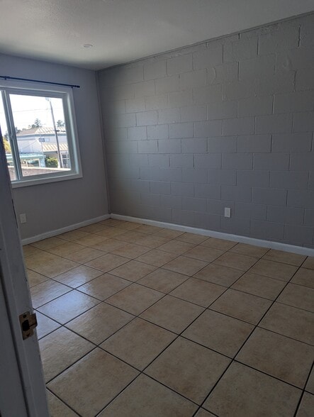 Building Photo - 918 N Branciforte Ave