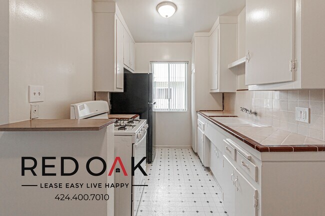 Building Photo - 1533 9th St