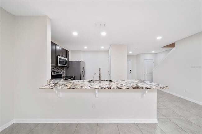 Building Photo - 9052 Wildflower Ln