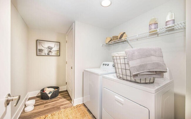 Building Photo - 9691 Patriot Blvd