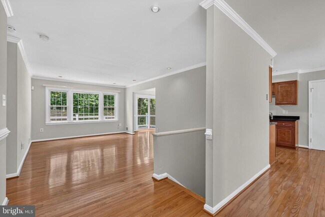 Building Photo - 8006 Lady Lewis Ct