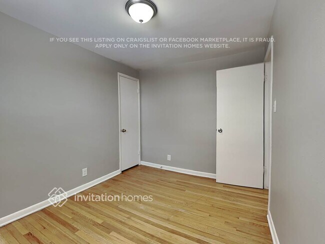 Building Photo - 1410 S Depew St