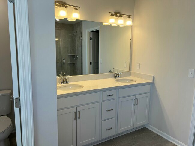 Building Photo - 27106 Gallop Wy