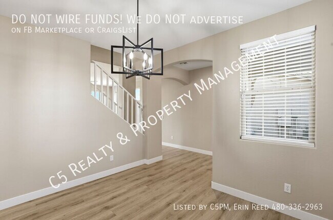 Building Photo - 17335 W Woodlands Ave