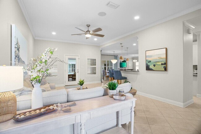 Building Photo - 4703 Seastar Vista