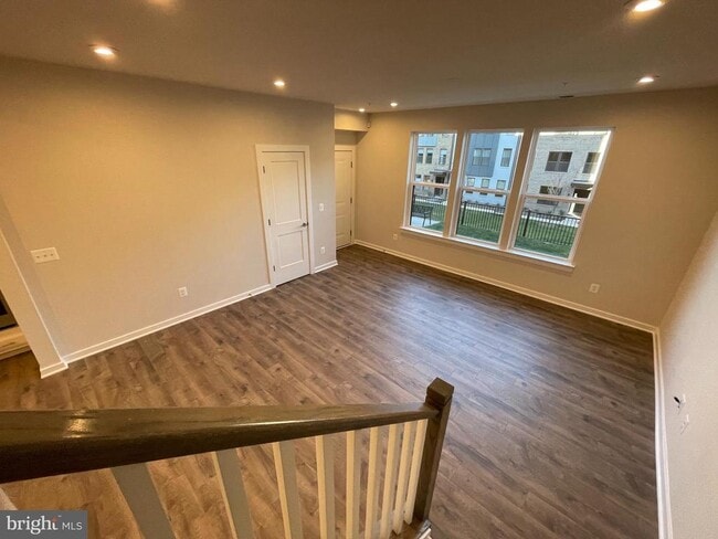 Building Photo - 4161 Red Mulberry Dr