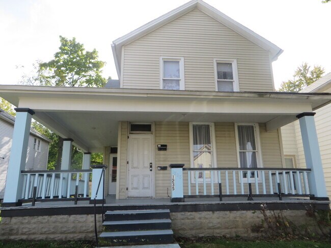 Building Photo - 1235 Swinney Ave