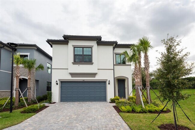 Building Photo - 4412 Silverwood Ln N
