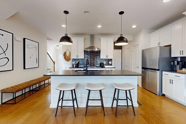 Building Photo - 129 Cold Brk Dr