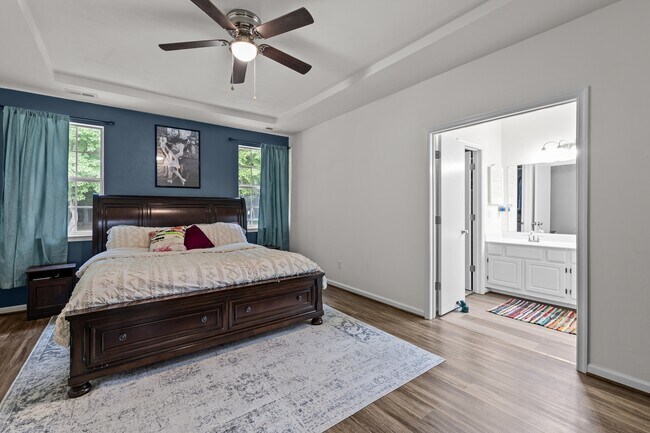 Building Photo - 522 Pecan Ct