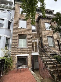 Building Photo - 1439 Girard St NW