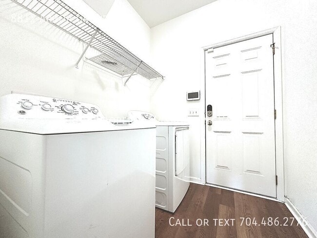 Building Photo - 8812 Arbor Grove Ln