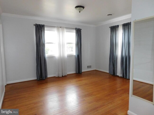 Building Photo - 8428 Aubrey Dr