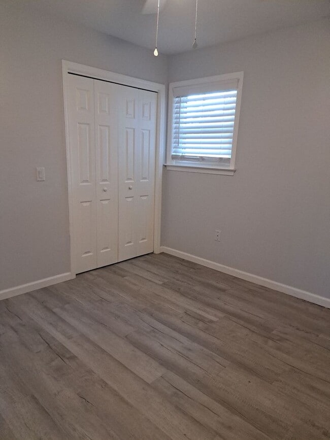 Building Photo - 4828 Grimes St