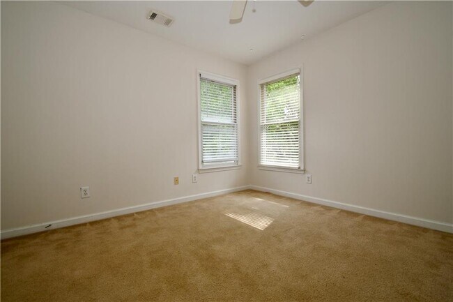 Building Photo - 4534 Village Springs Run