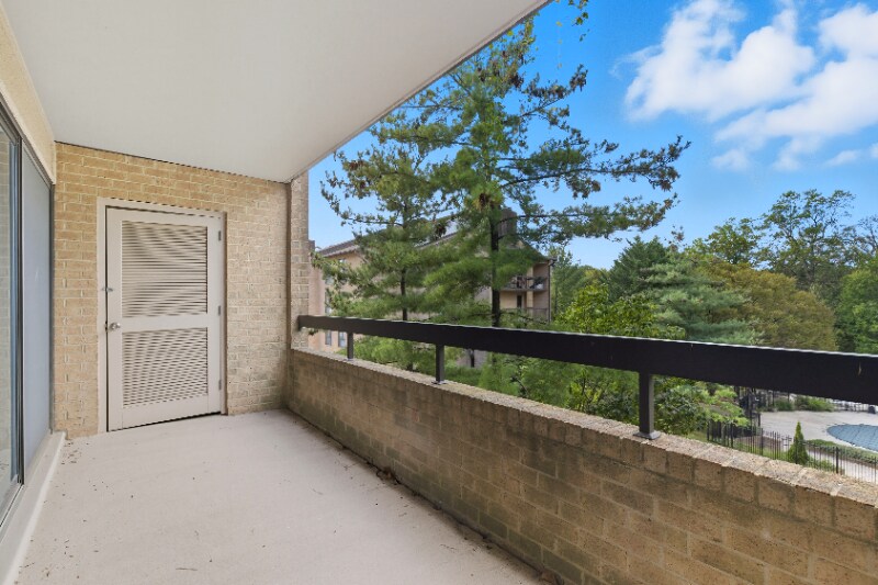 Building Photo - 11430 Strand Dr