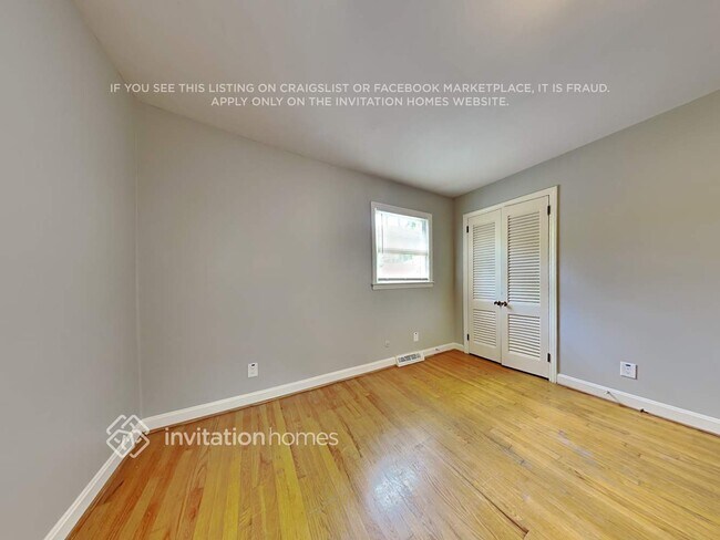 Building Photo - 2501 Wensley Dr