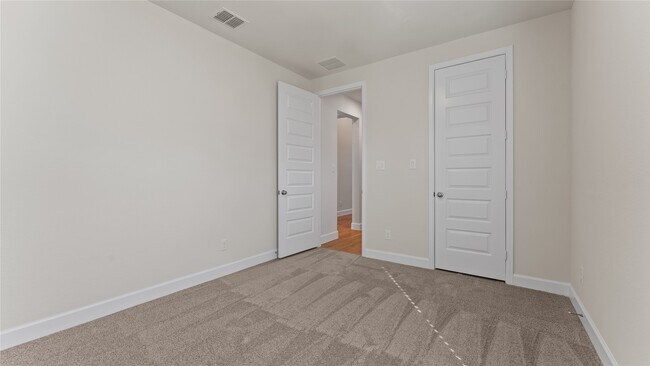 Building Photo - 14703 Band Tailed Pigeon Ct