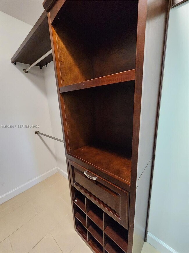 Building Photo - 6485 SW 129th Ave