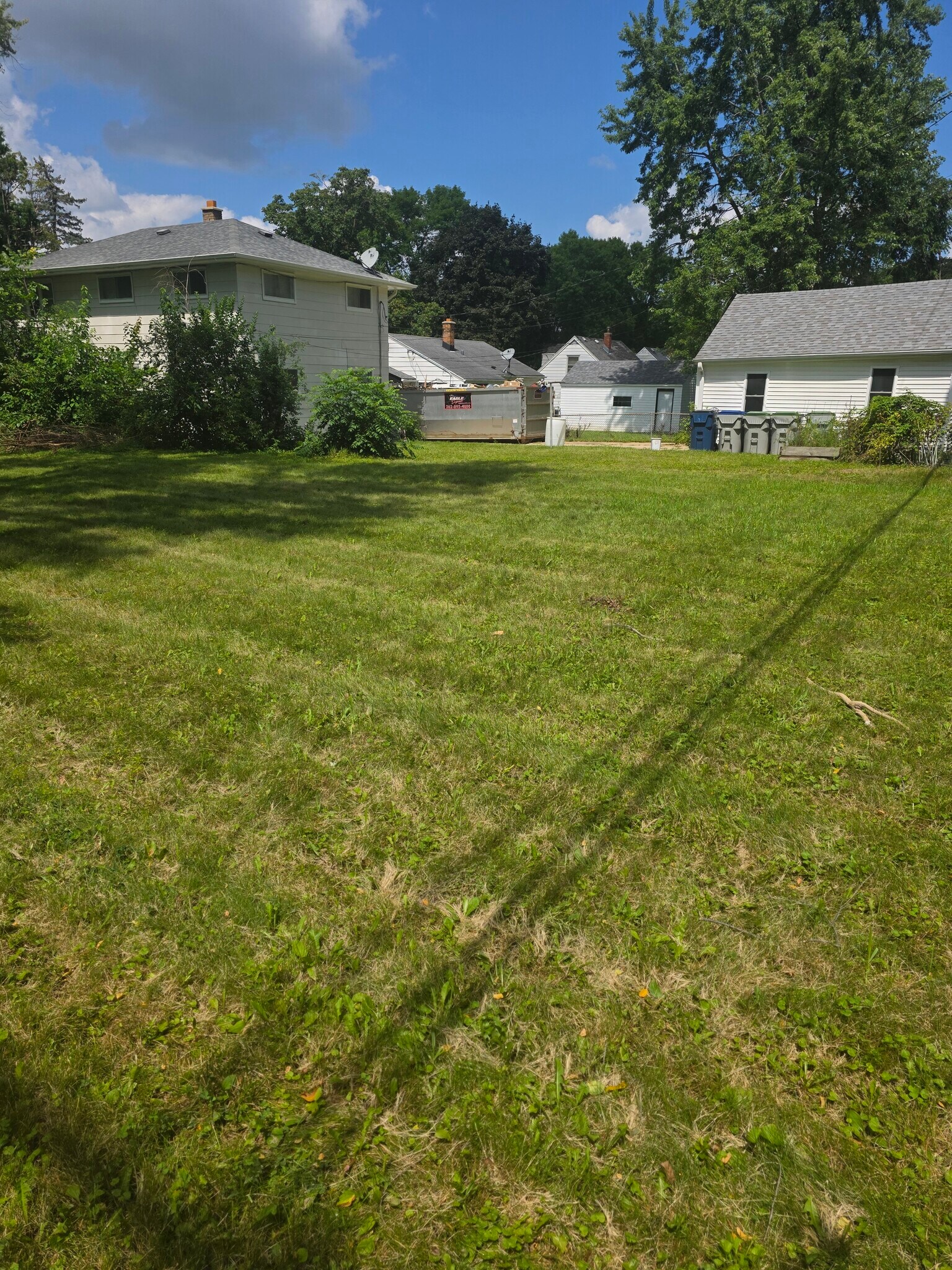 Building Photo - 5418 N 53rd St
