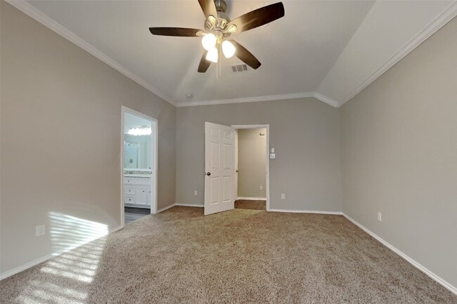 Building Photo - 26849 Armor Oaks Dr