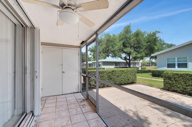 Building Photo - 2305 Lowson Blvd