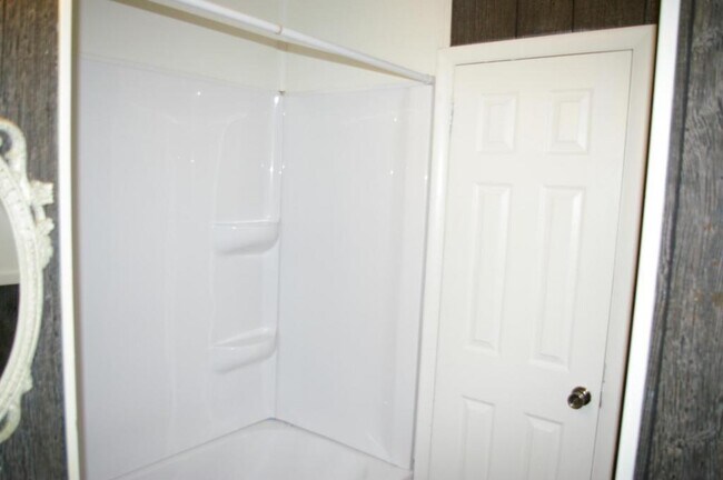 Building Photo - 2849 Eagledale Dr