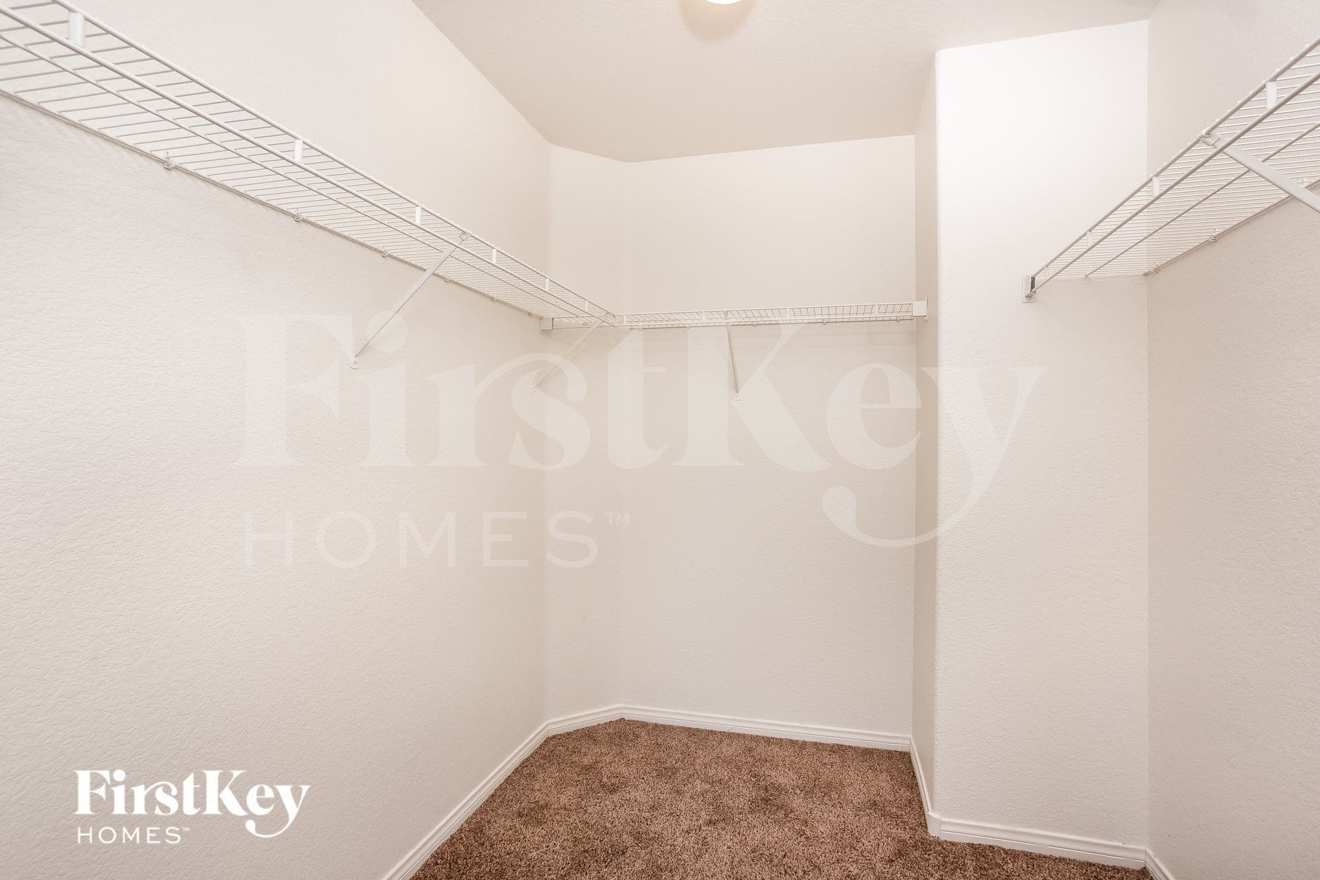 Building Photo - 9047 Sunpine Ct