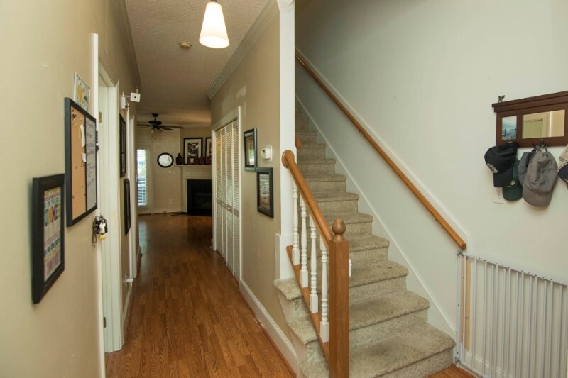 Building Photo - 1218 Shadowbark Ct