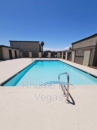 Building Photo - 7066 Burcot Ave