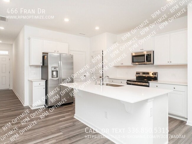 Building Photo - 466 Fran Dr