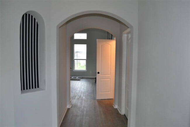 Building Photo - 9514 Curry Landing Dr