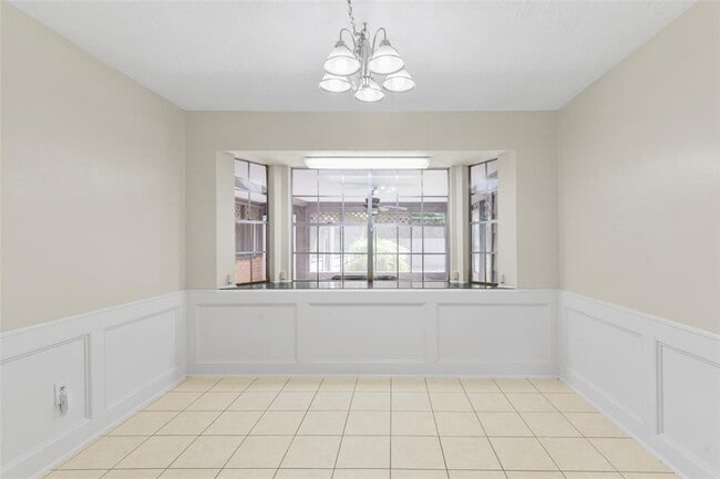 Building Photo - 18711 Candlechase Dr