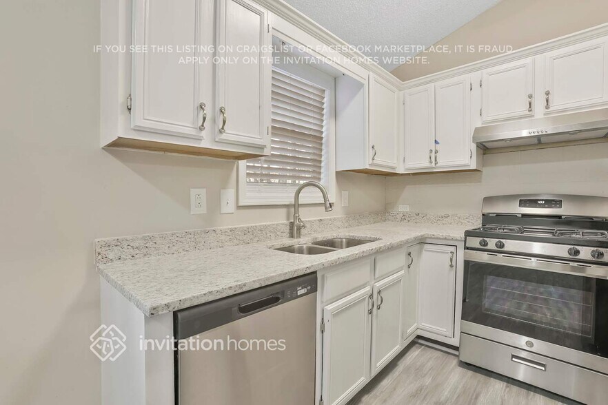 Building Photo - 6380 Holborne Ln