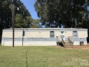 Building Photo - 306 Huffstetler Rd