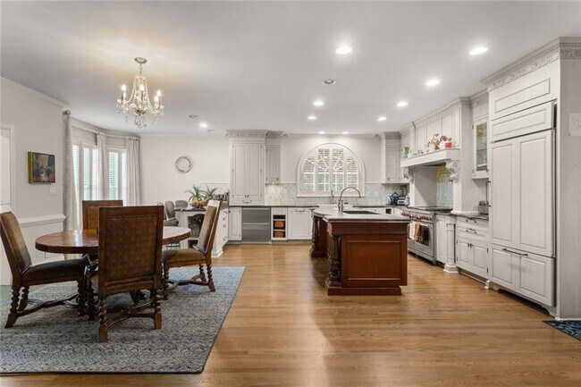 Building Photo - 415 Lyerly Pointe